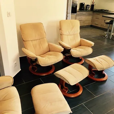 Апартаменты Des Rubens Грези-сюр-Экс